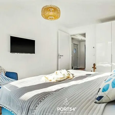 With 3 Bedrooms Ferienhaus *